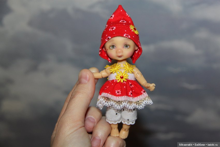 Жизнь маленькой Софии - IttyBritt от Nikki Britt