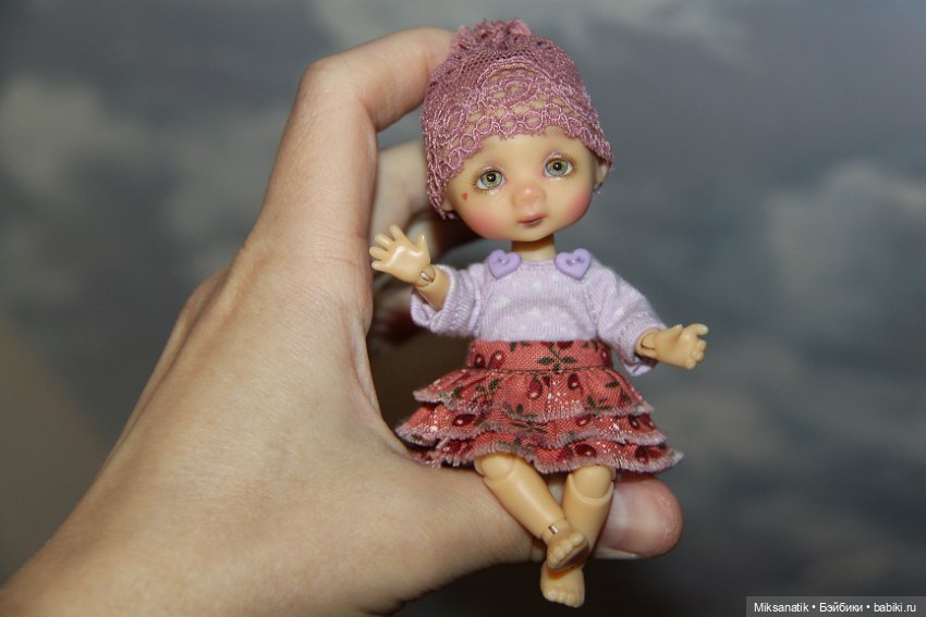 Жизнь маленькой Софии - IttyBritt от Nikki Britt