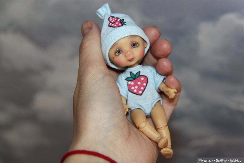 Жизнь маленькой Софии - IttyBritt от Nikki Britt