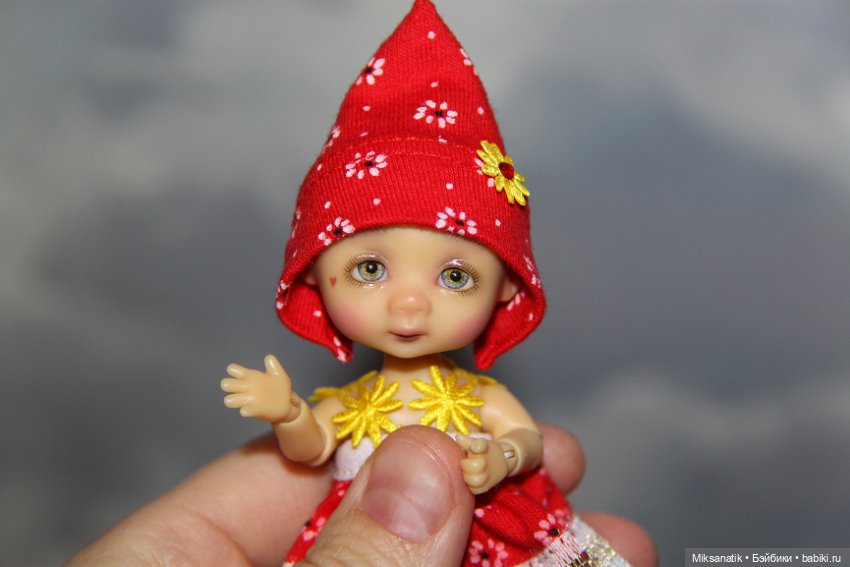 Жизнь маленькой Софии - IttyBritt от Nikki Britt