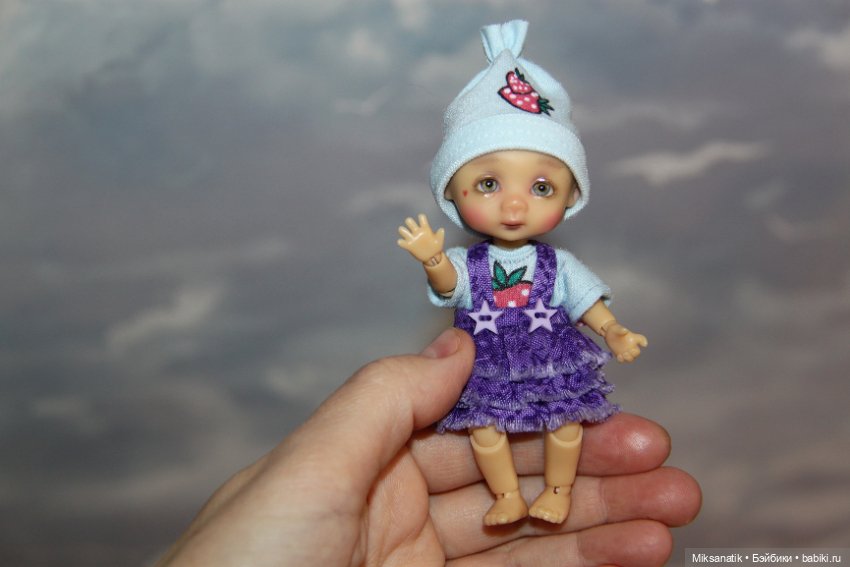 Жизнь маленькой Софии - IttyBritt от Nikki Britt