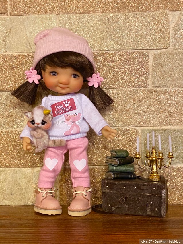 Патти и Мурка, знакомство