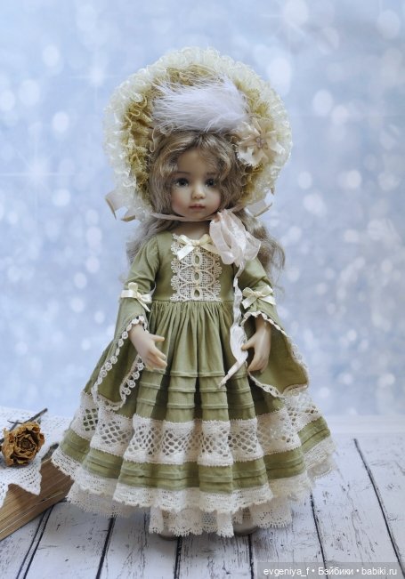 Наряды для кукол Little Darling (Effner), Paola Reina (фото 2)