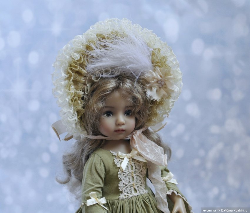 Наряды для кукол Little Darling (Effner), Paola Reina (фото 4)