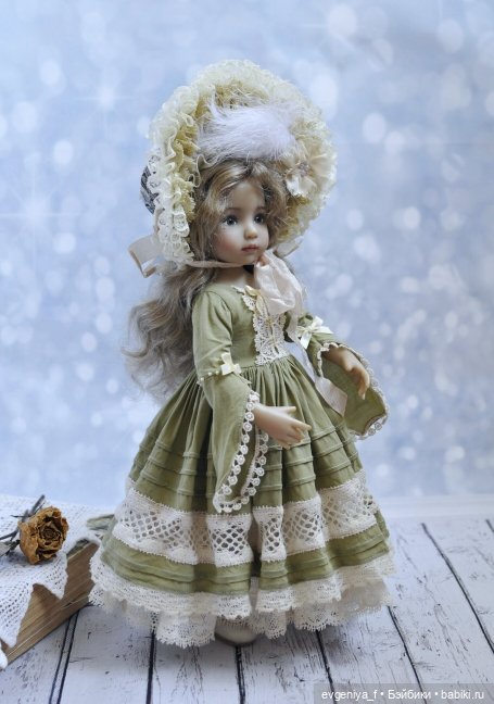 Наряды для кукол Little Darling (Effner), Paola Reina (фото 3)