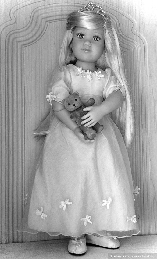 Лучшие друзья куколок... Медведи! Ч/б фото (фото 3)
