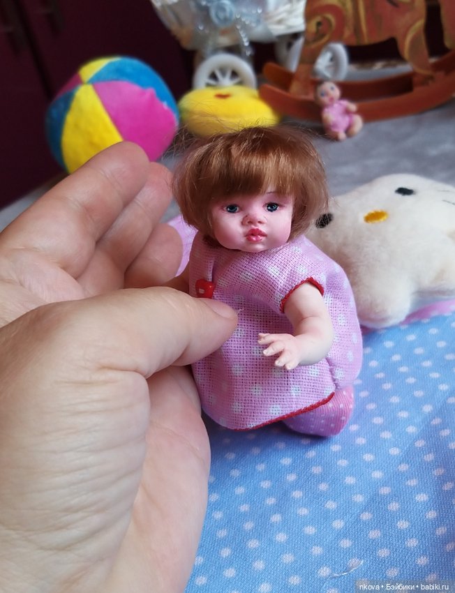 Маленькие куклы. Девчонки, девчонки