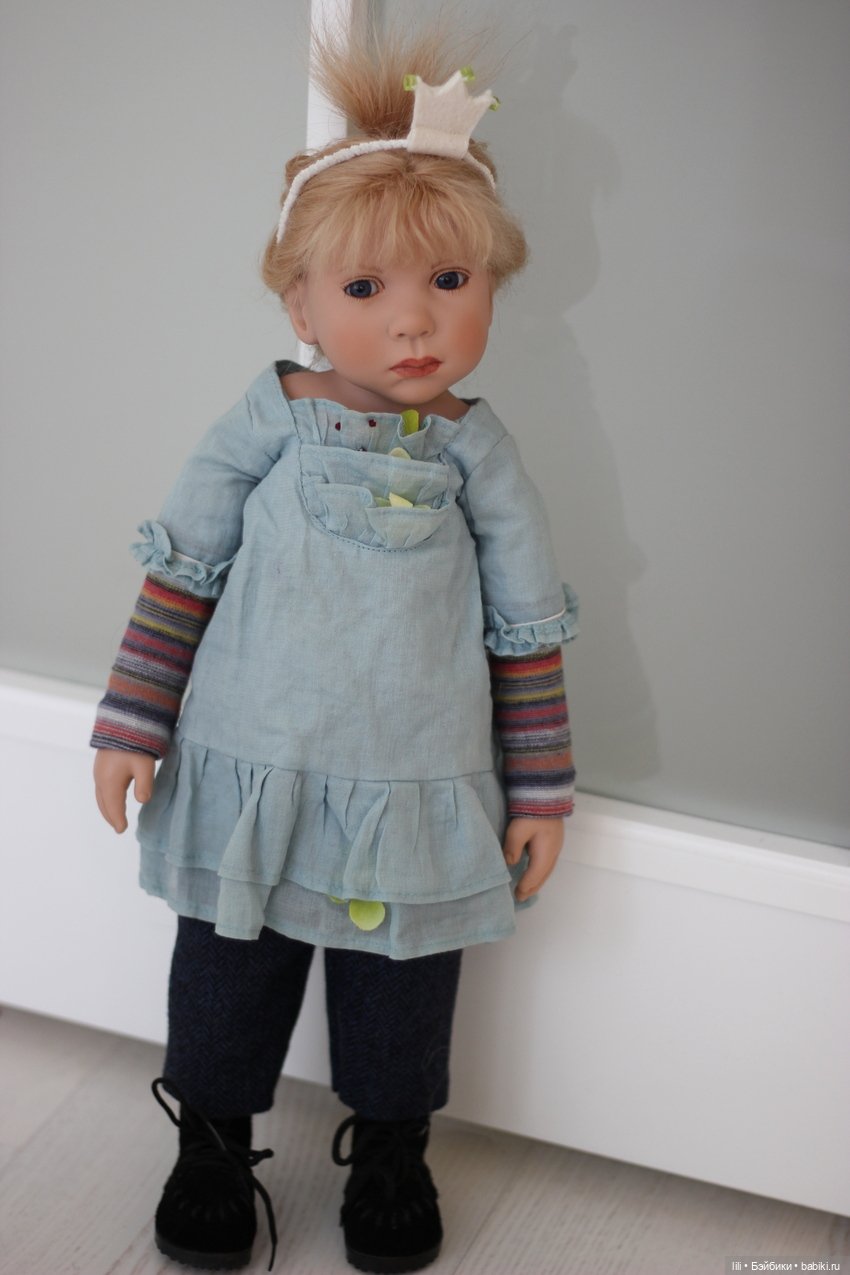 Принцесса Fenja Zwergnase рост 40 см коллекция 2009 года (фото 2)