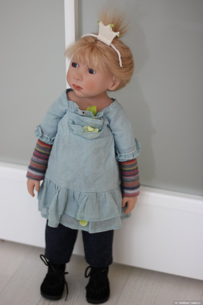 Принцесса Fenja Zwergnase рост 40 см коллекция 2009 года (фото 3)