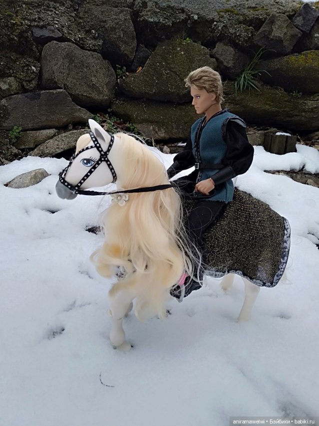 На лошади по сугробам — Разные шарнирные куклы (не БЖД): редкие