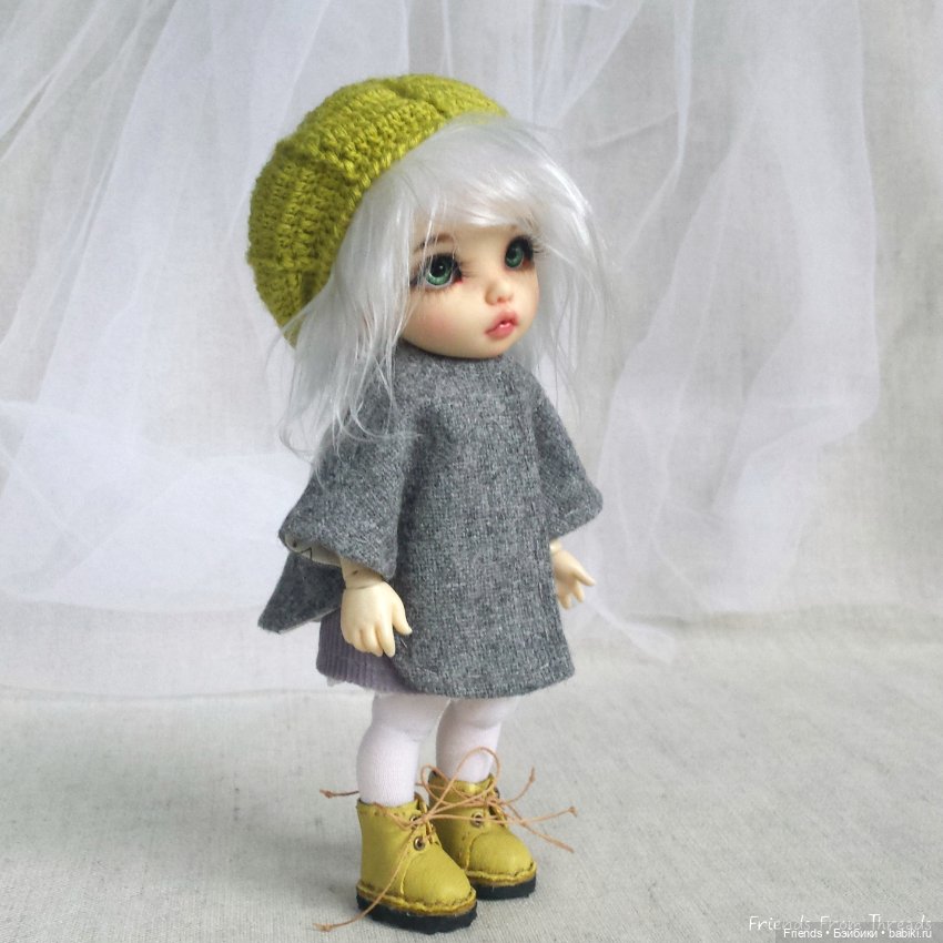 А теперь весенний комплект