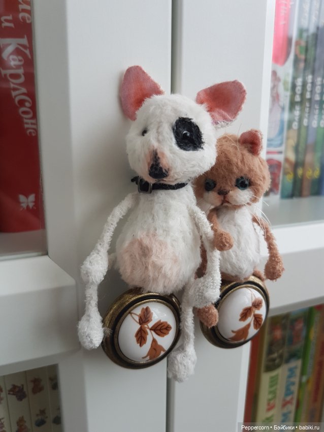 Буль и Мурь приехали — Авторские игрушки из разных материалов: синельная проволока (фото 9)