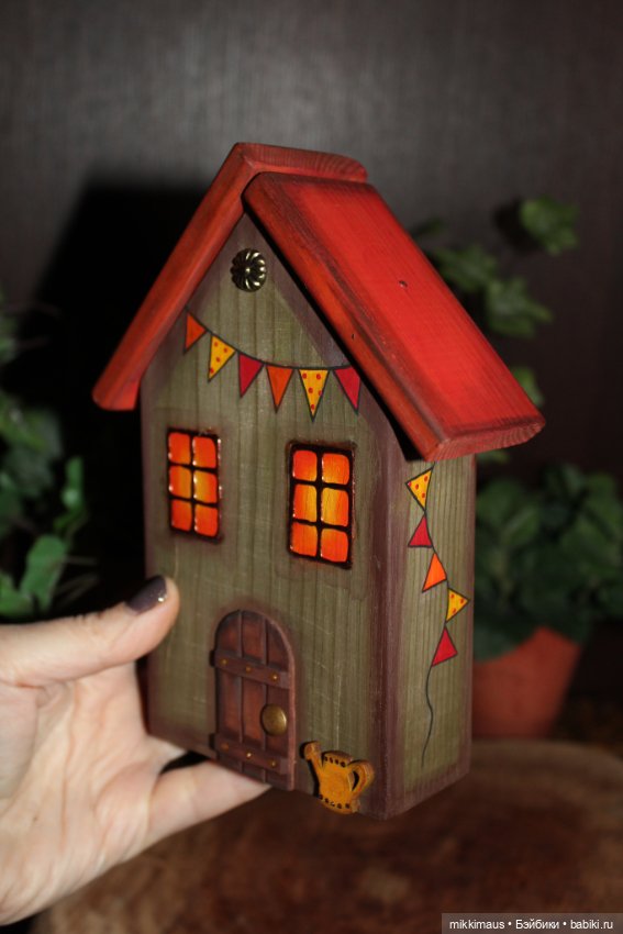 Что ещё делать в карантине? Деревянные домики (фото 10)