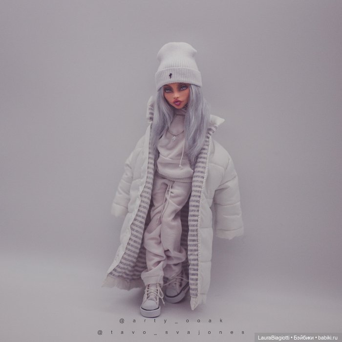 Билли Айлиш ООАК на базе Бладгуд МХ (фото 5)