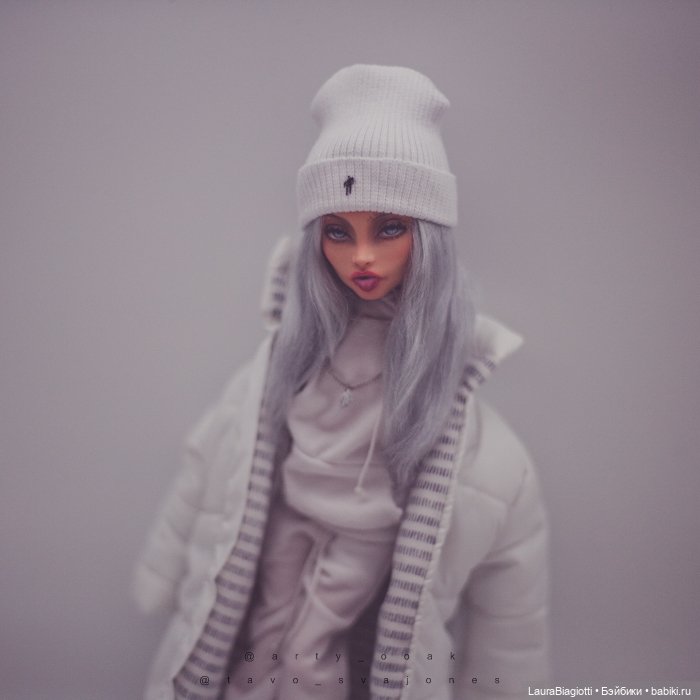 Билли Айлиш ООАК на базе Бладгуд МХ (фото 3)