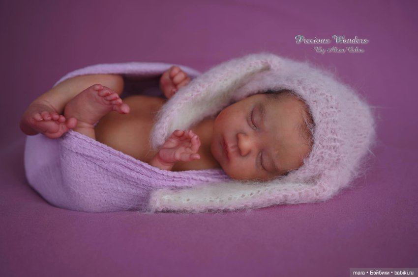 Mia скульптора Ирины Капланской, автор прототипа Alexa Calvo