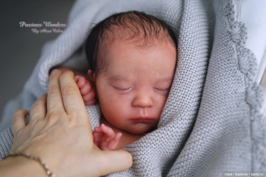 Mia скульптора Ирины Капланской, автор прототипа Alexa Calvo