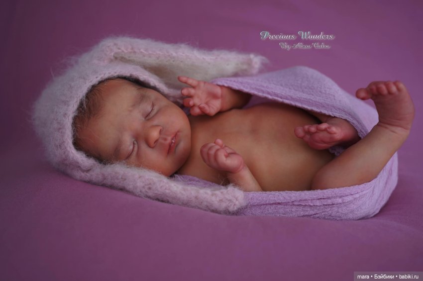 Mia скульптора Ирины Капланской, автор прототипа Alexa Calvo