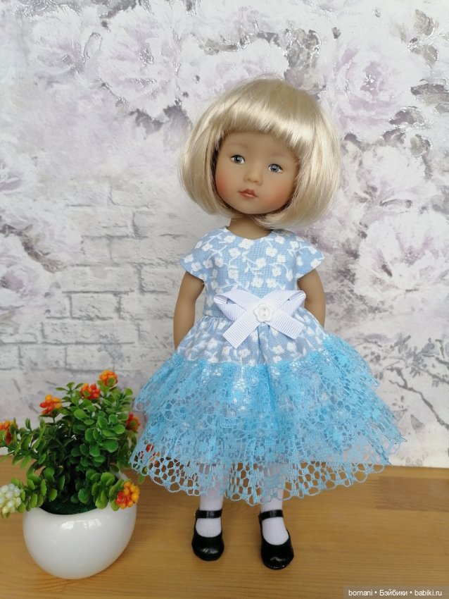 Нежная и снежная. Boneka молд четверг