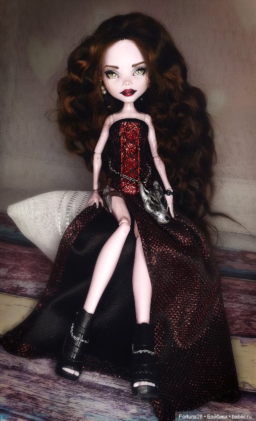 Красная шапочка - охотница на волков