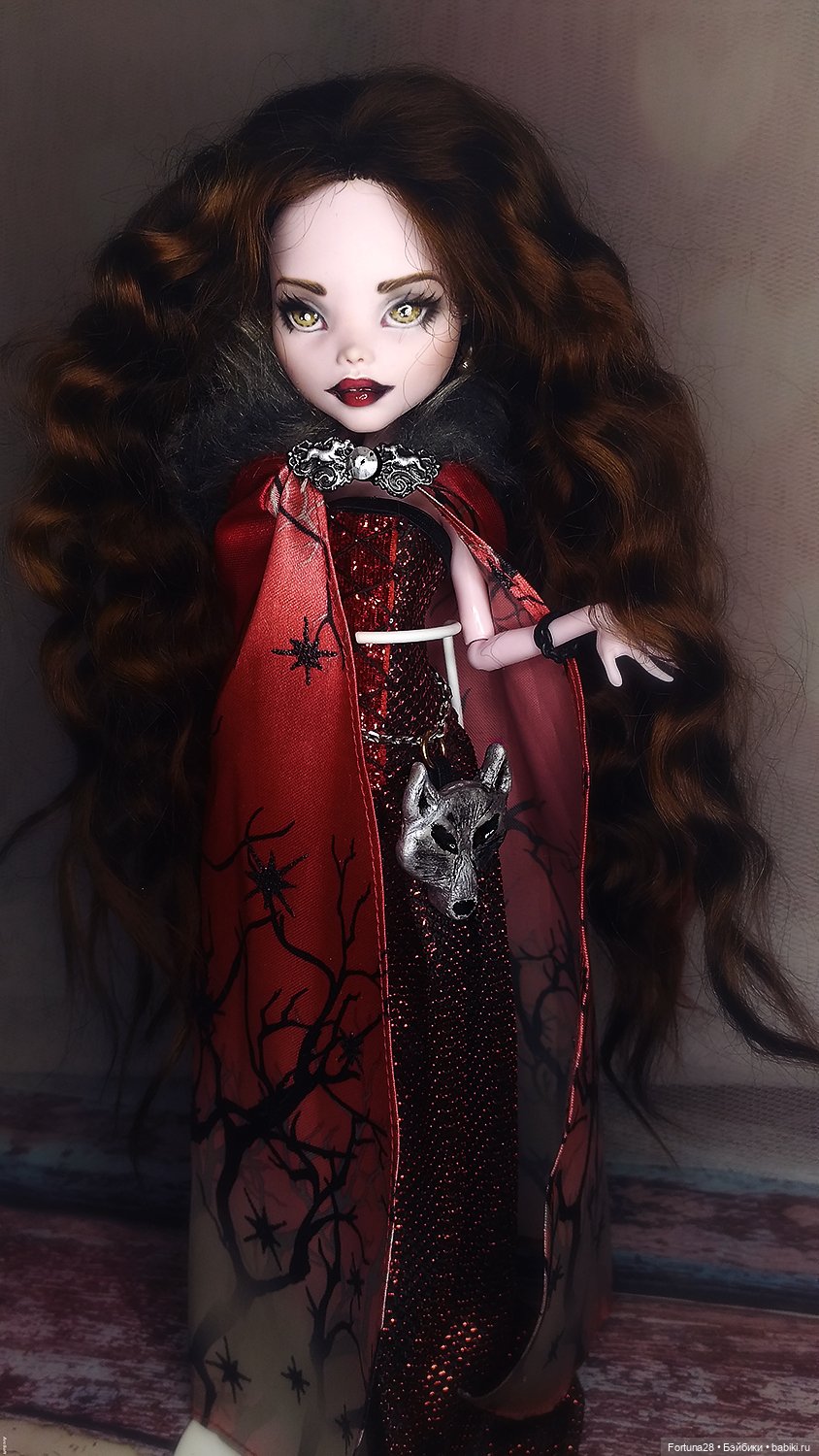 Красная шапочка - охотница на волков (фото 7)