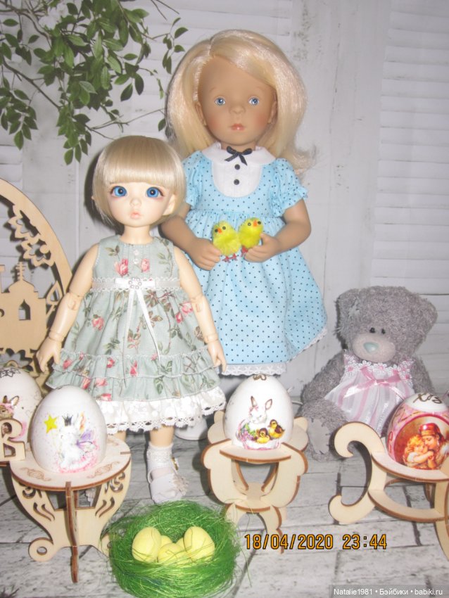 С Пасхой поздравляют мои кукложители