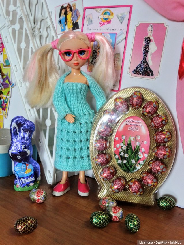 Умницы в вязаных нарядах — Российские куклы Весна (фото 4)