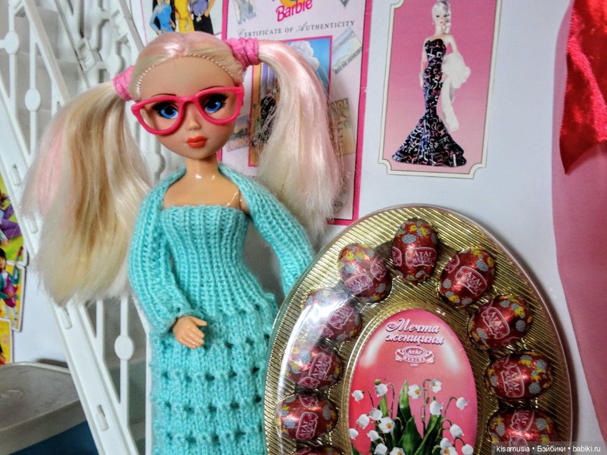 Умницы в вязаных нарядах — Российские куклы Весна (фото 5)