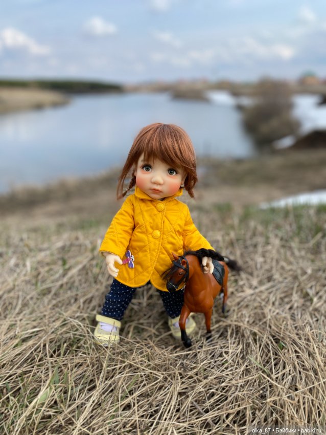 Весенняя прогулка с Майей