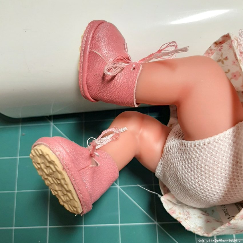 Мастер-класс: туфельки для Пепиты с выкройкой (фото 7)