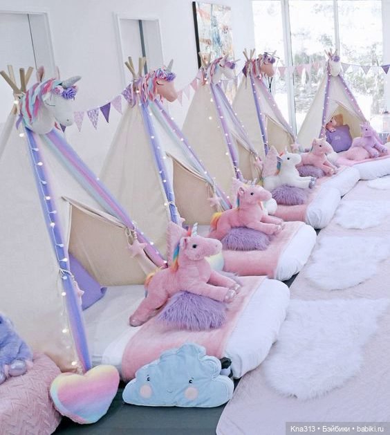 Добро пожаловать в страну "Розовых пони" или посторонним В