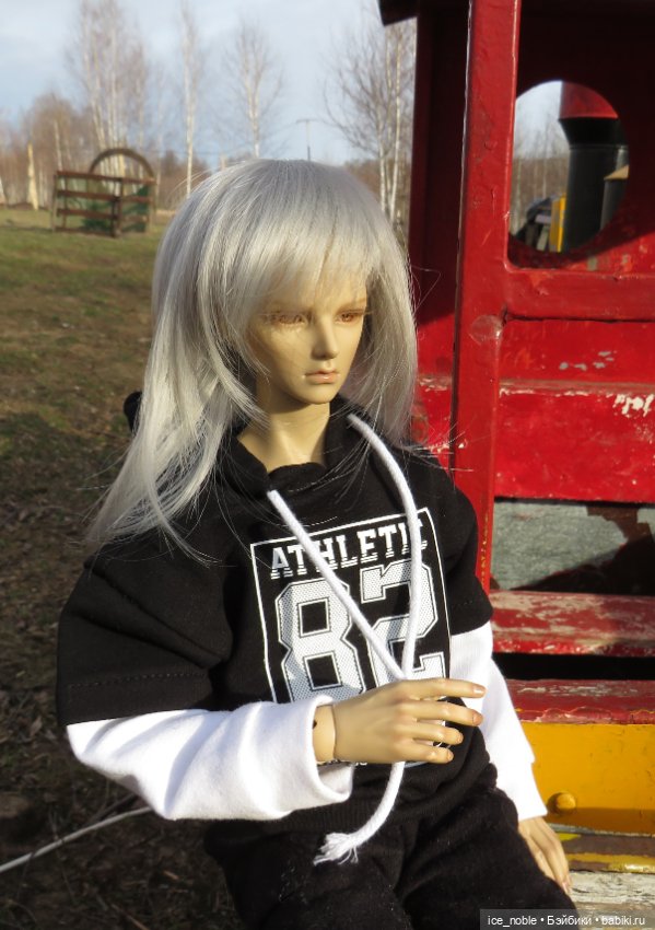 С книжкой в поле, поутру — Куклы Luts (Лутс): корейские BJD (БЖД) (фото 5)