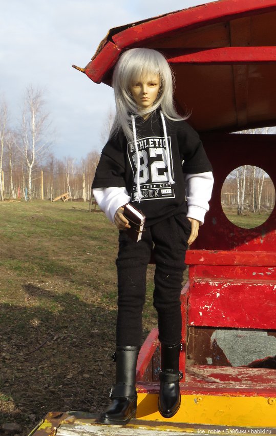 С книжкой в поле, поутру — Куклы Luts (Лутс): корейские BJD (БЖД) (фото 4)