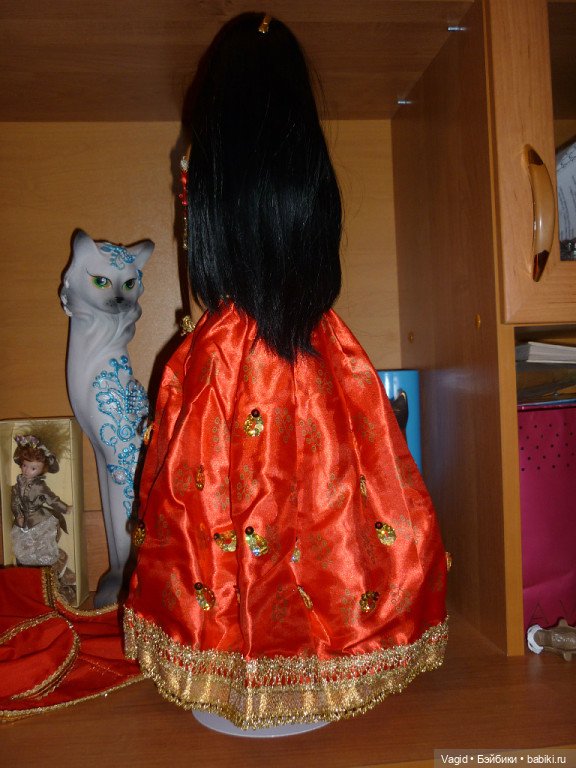 Кукла фарфоровая "Невеста Индианка" (фото 2)