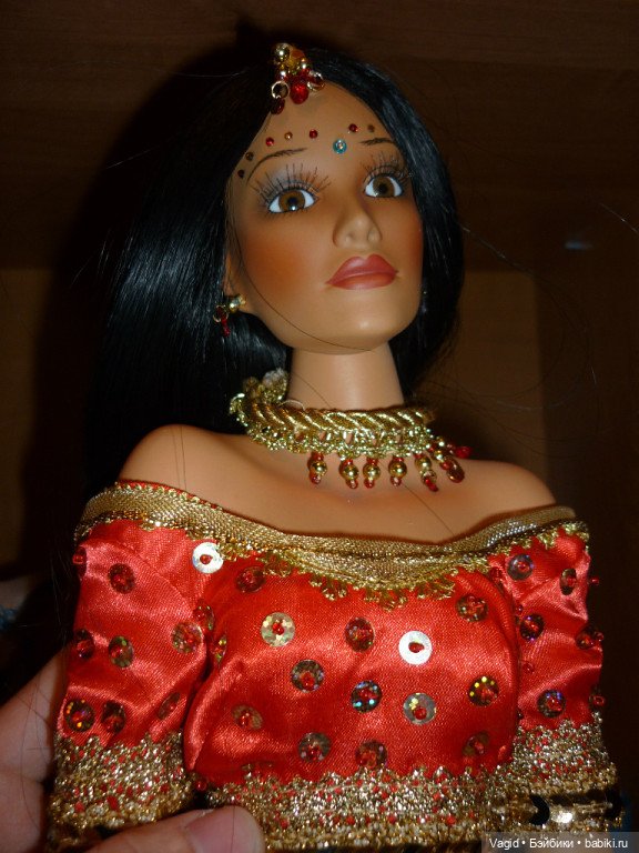 Кукла фарфоровая "Невеста Индианка" (фото 9)