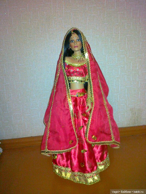 Кукла фарфоровая "Невеста Индианка" (фото 7)