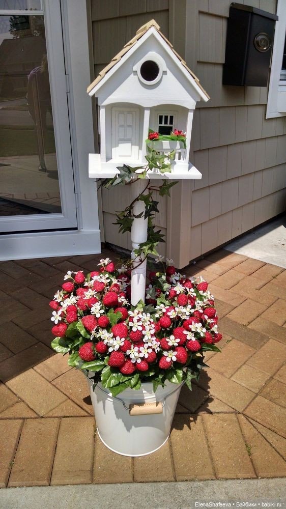 Домики, кормушки. Красиво , стильно. Благодарность от птиц. Идея чем заняться дома (фото 9)