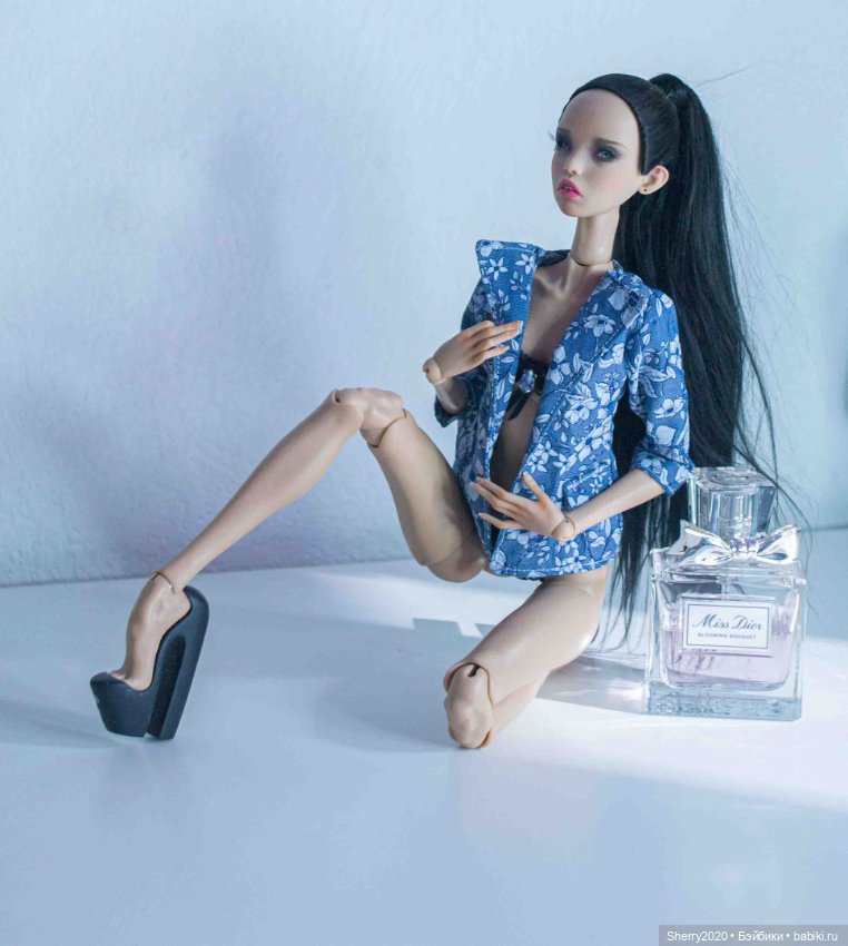 Шьём жакет, возник вопрос... лучше к нему юбку или брюки