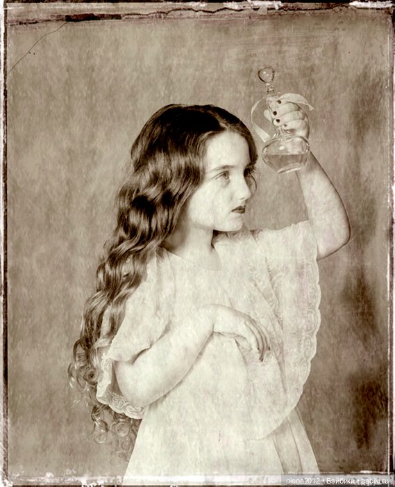 Ах, Алиса! Фотохудожника Владимира Клавихо-Телепнева