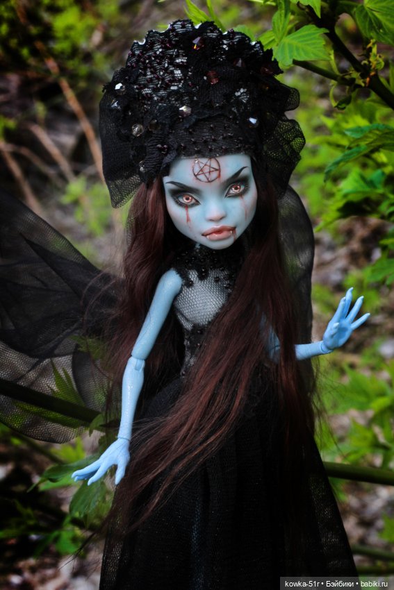 Вампиры не всегда спят ночью (фото 5)