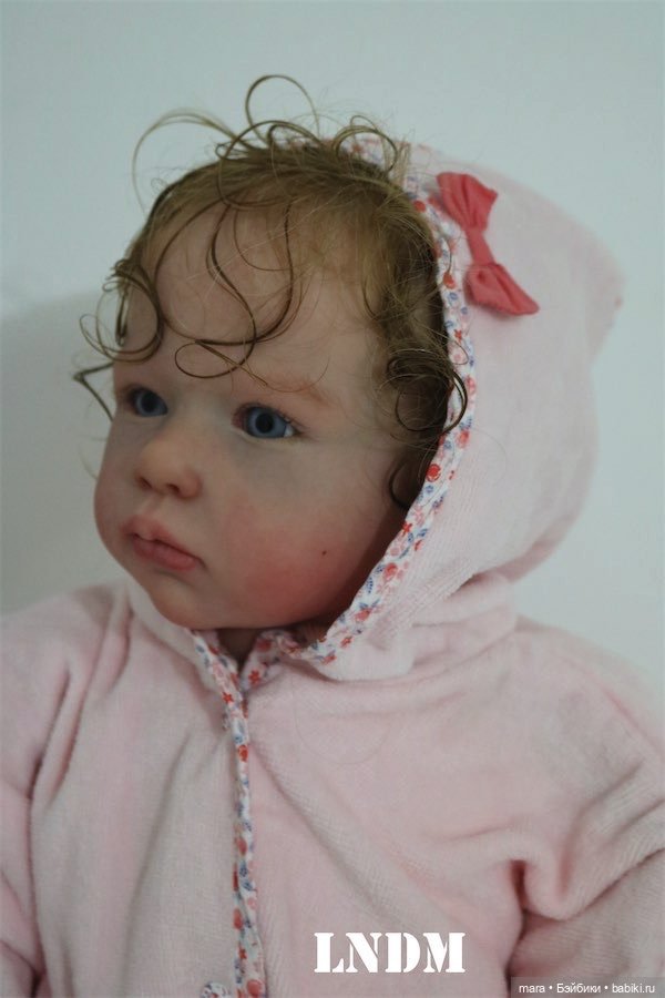 Lilly, скульптора Conny Burke, автор прототипа Marie Metayer