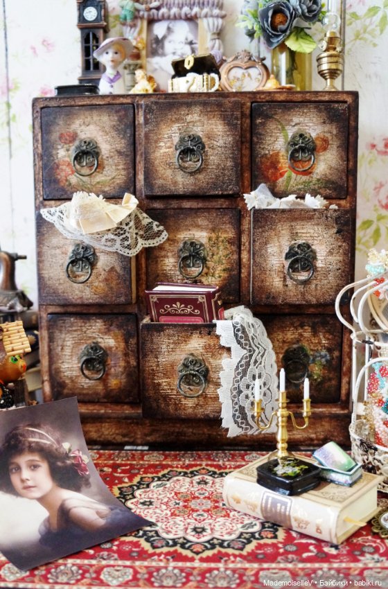Старинный комод — Мебель для кукол и домиков: фото