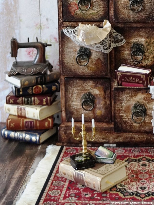 Старинный комод — Мебель для кукол и домиков: фото (фото 3)