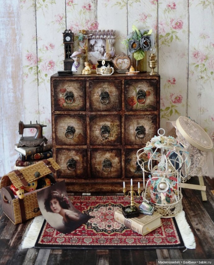 Старинный комод — Мебель для кукол и домиков: фото (фото 5)