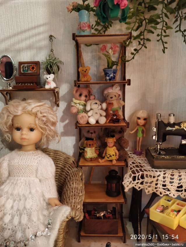 Кукольный шкафчик — Домашние коллекции кукол: фото собраний (фото 6)
