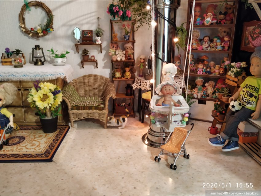 Кукольный шкафчик — Домашние коллекции кукол: фото собраний (фото 10)