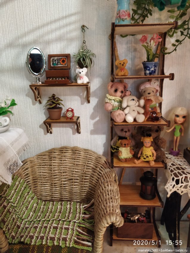 Кукольный шкафчик — Домашние коллекции кукол: фото собраний (фото 9)