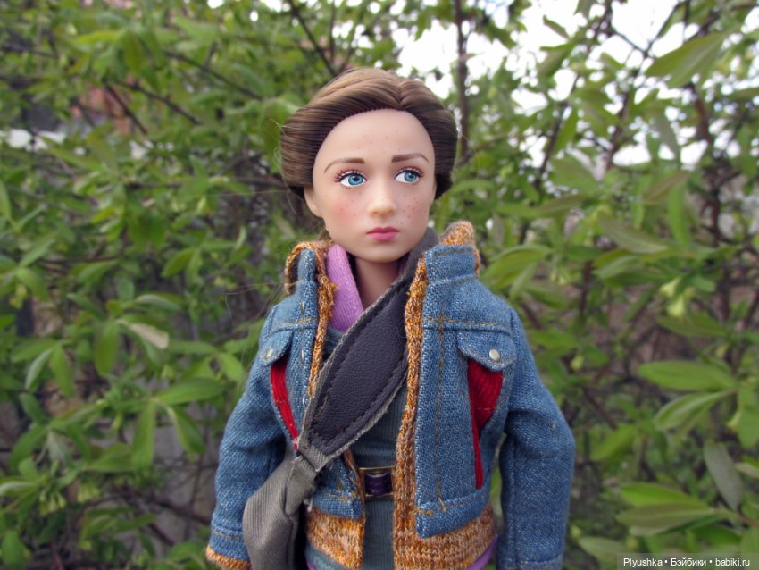 На даче — Портретные куклы знаменитостей: звезды кино