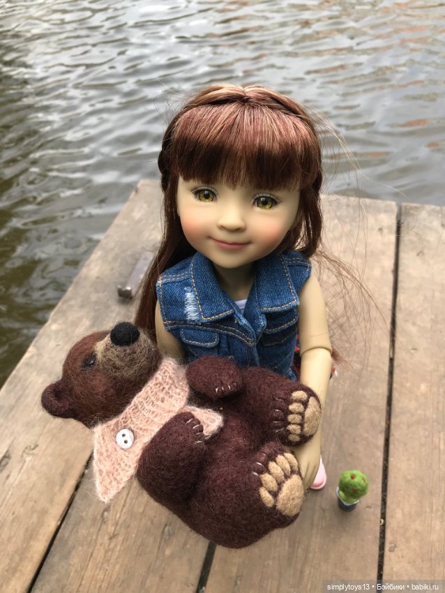 Белла — Куклы Ruby Red (Руби Ред) Fashion Friends: Siblies (фото 9)