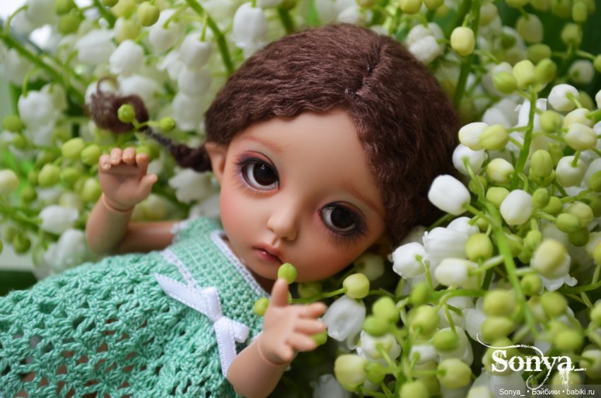 Майская Дашка в Майских ландышах (фото 3)